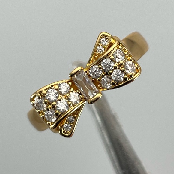 Beautiful Dainty Trendy Bow Tie White Diamond CZ Gold Tone Plated Ring
